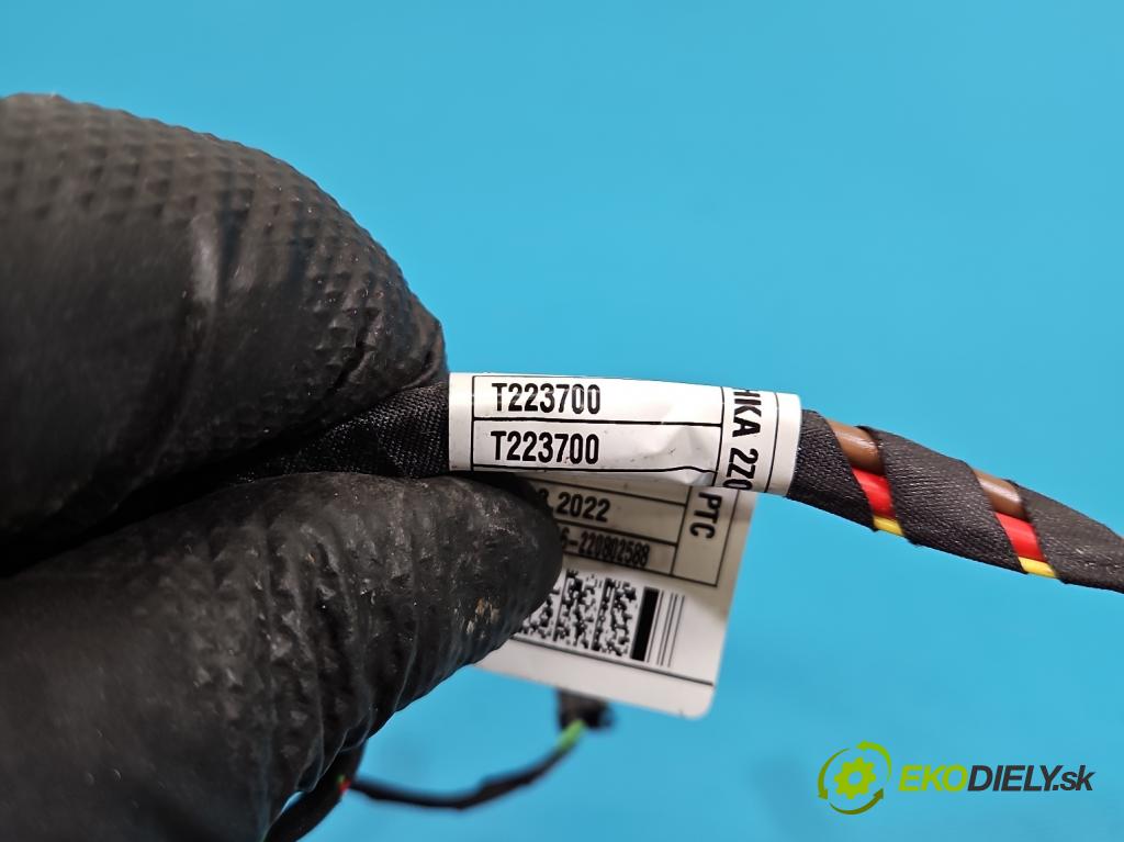 Bmw iX1 U11 0.0 elektrický: 272 HP automatic 200 kW 1 cm3 5- Zväzok: ostatné T223700