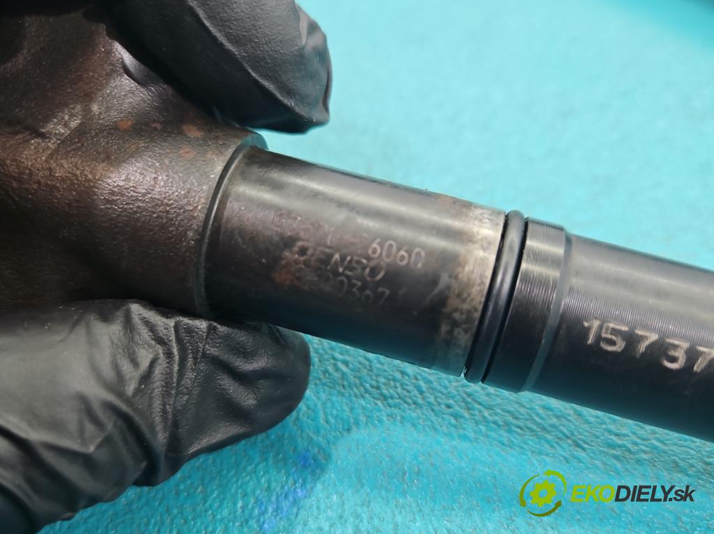 Toyota Avensis III T27 2009-2018 2.2 D4D 150 HP manual 110 kW 2231 cm3 5- vstrek 23670-26060 (Vstrekovač paliva)