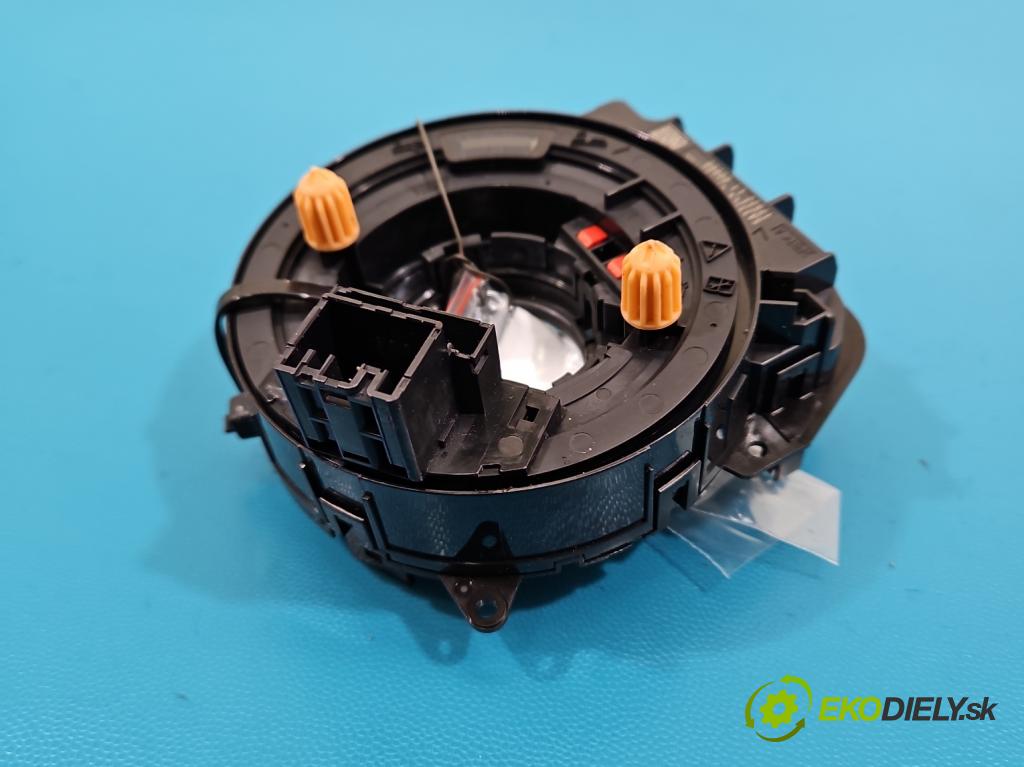 Bmw iX1 U11 0.0 elektrický: 272 hp automatic 200 kW 1 cm3 5- Páska: airbag 5A332C4 (Airbag)