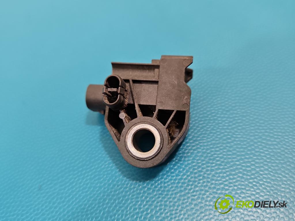 Bmw iX1 U11 0.0 elektrický: 272 HP automatic 200 kW 1 cm3 5- snímač šokovat: 9496817-01 (Snímač nárazu)