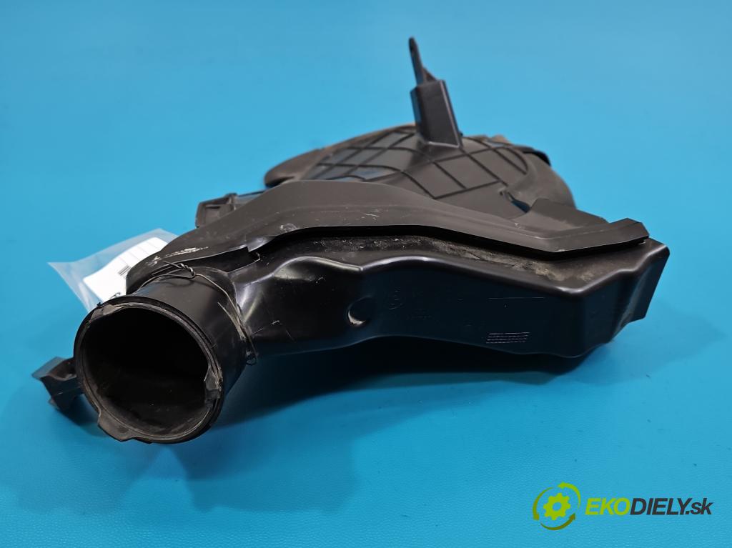 Bmw iX1 U11 0.0 elektrický: 272 hp automatic 200 kW 1 cm3 5- Trubka: 9478759