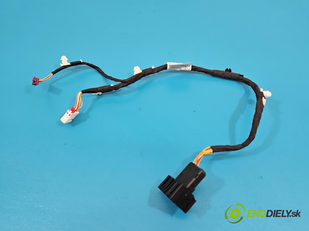 Bmw iX1 U11 0.0 elektrický: 272 hp automatic 200 kW 1 cm3 5- Balíček: 5A410D8