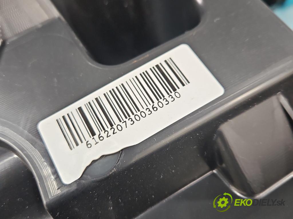 Toyota Corolla E21 2019- 1.5 12V 125 hp automatic 92 kW 1490 cm3 4- kokpit,přistrojova deska