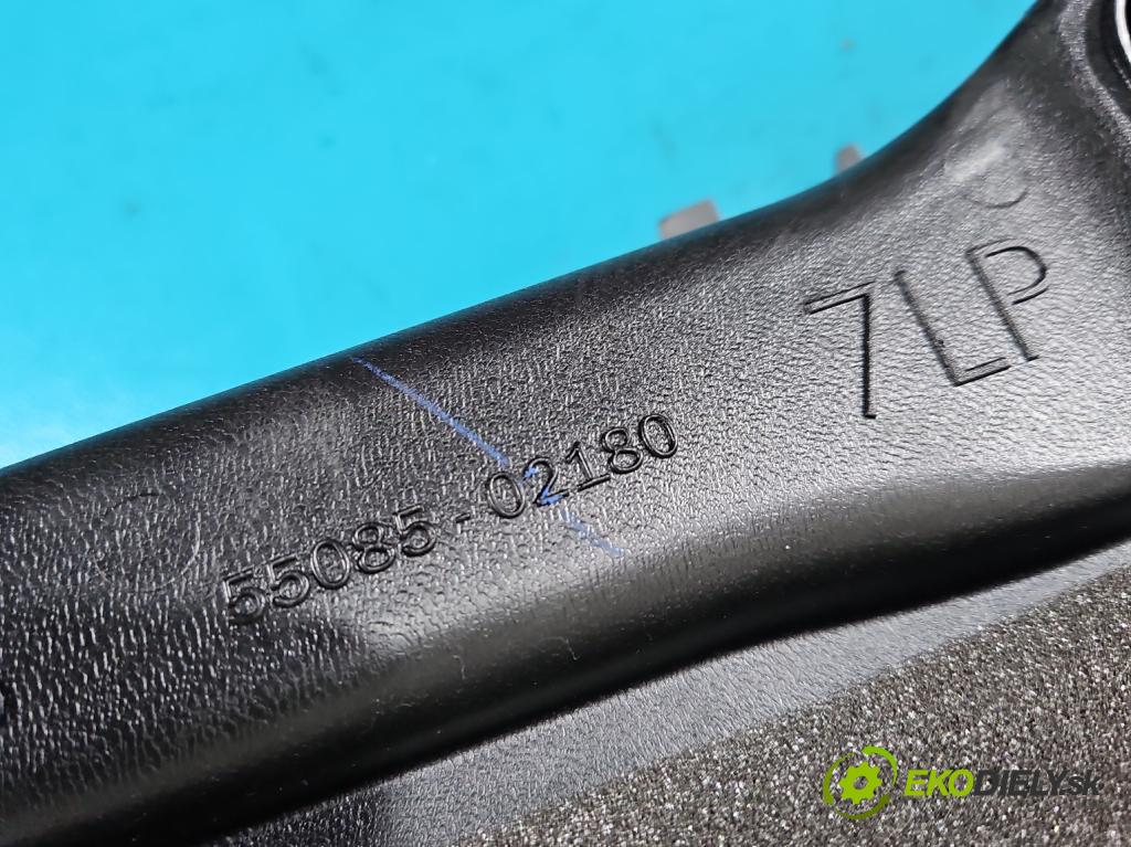 Toyota Corolla E21 2019- 1.5 12V 125 hp automatic 92 kW 1490 cm3 4- kokpit,přistrojova deska