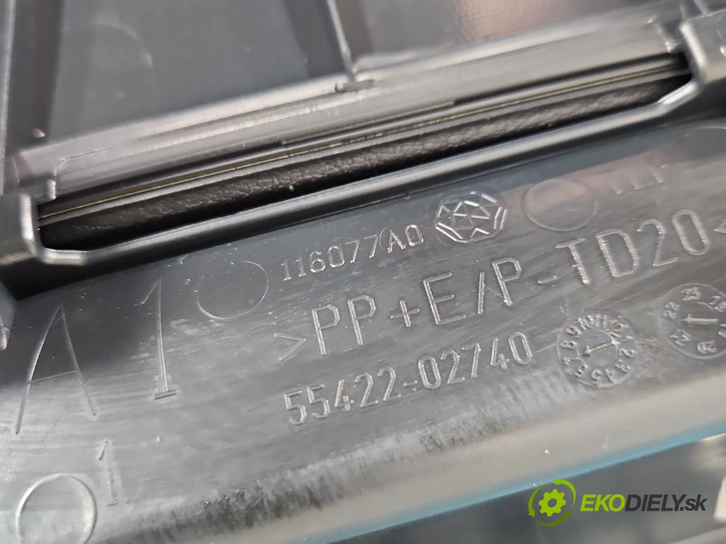 Toyota Corolla E21 2019- 1.5 12V 125 hp automatic 92 kW 1490 cm3 4- kokpit,přistrojova deska