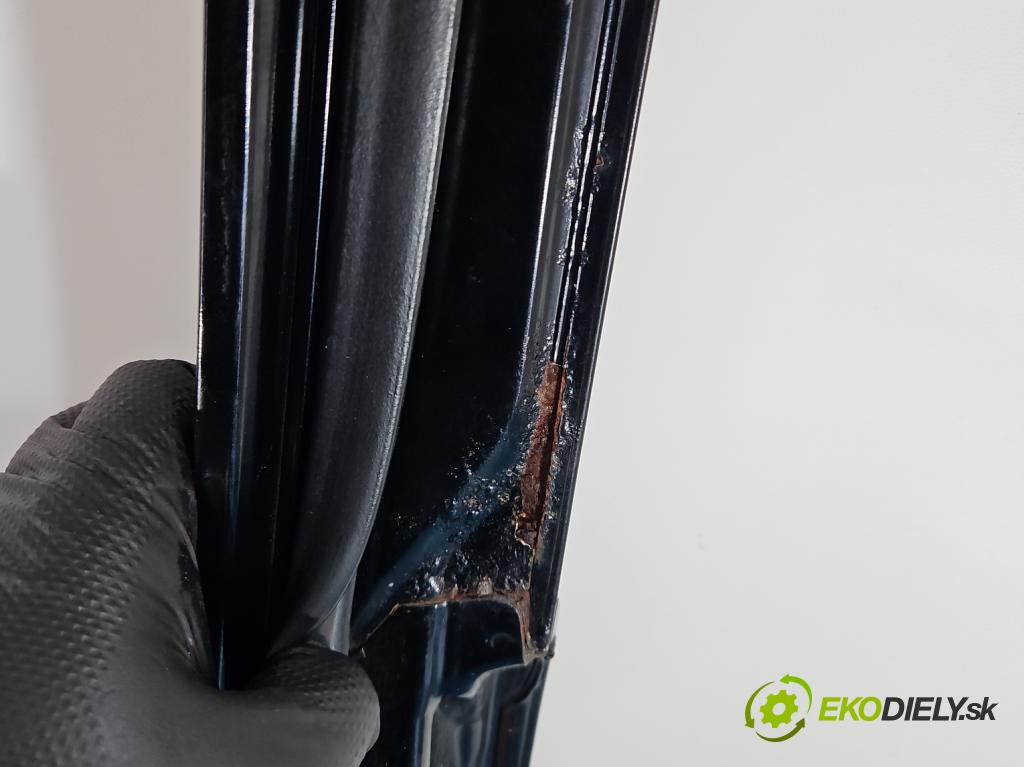 Honda Civic VII 2000-2006 1.6 16V 110 HP manual 81 kW 1590 cm3 5- dvere predné pravé  (Kľučka dverí ostatné)