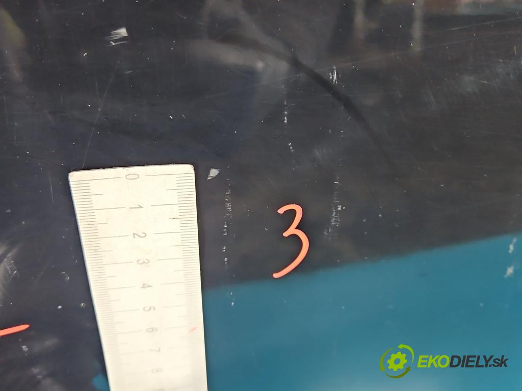 Honda Civic VII 2000-2006 1.6 16V 110 HP manual 81 kW 1590 cm3 5- dvere predné pravé  (Kľučka dverí ostatné)