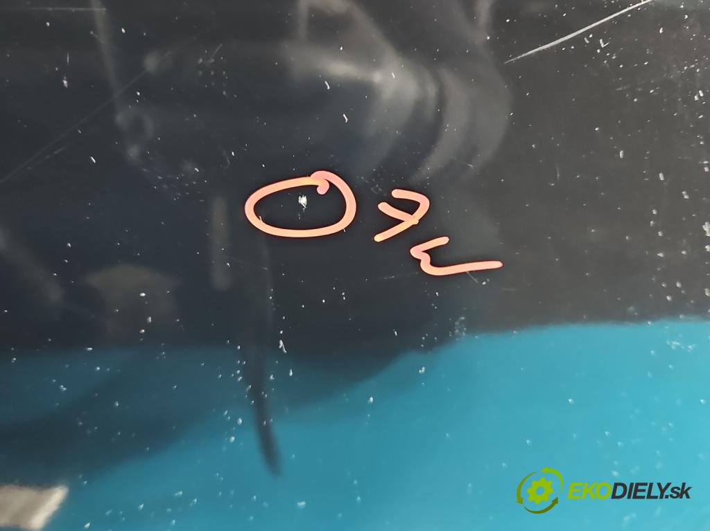 Honda Civic VII 2000-2006 1.6 16V 110 HP manual 81 kW 1590 cm3 5- dvere zadné pravé  (Kľučka dverí ostatné)