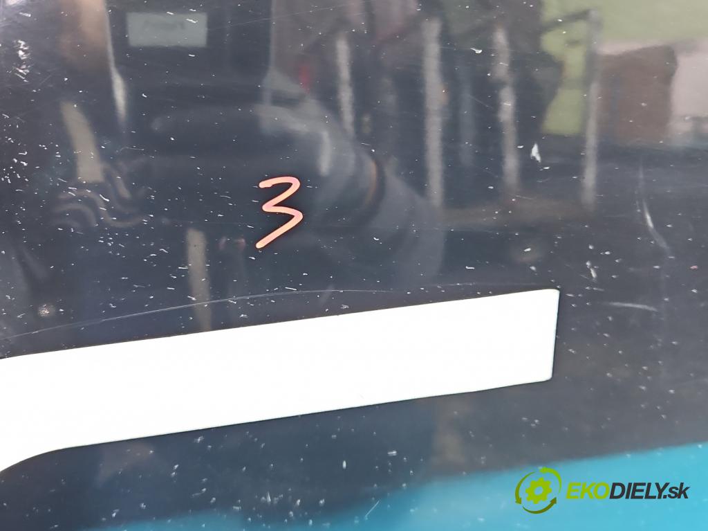 Honda Civic VII 2000-2006 1.6 16V 110 HP manual 81 kW 1590 cm3 5- dvere zadné pravé  (Kľučka dverí ostatné)