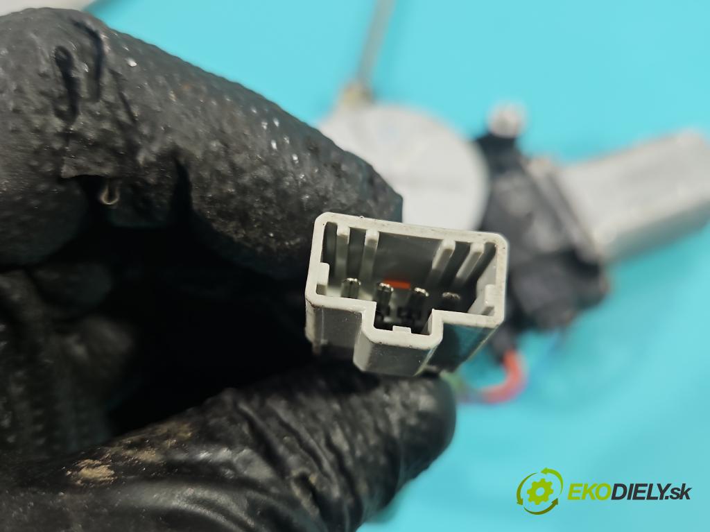 Honda Civic VII 2000-2006 1.6 16V 110 HP manual 81 kW 1590 cm3 5- mechanizmus okna predné ľavý