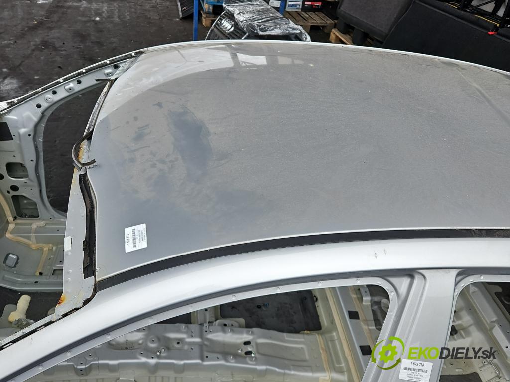 Kia Optima IV 2015-2020 1.6 T-GDI: 180 HP automatic 132.4 kW 1591 cm3 4- strecha