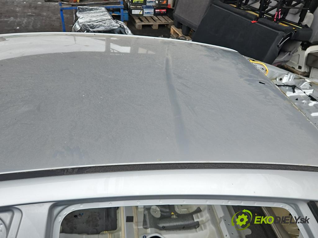 Kia Optima IV 2015-2020 1.6 T-GDI: 180 HP automatic 132.4 kW 1591 cm3 4- strecha