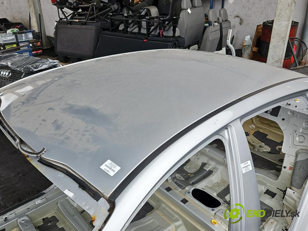 Kia Optima IV 2015-2020 1.6 T-GDI: 180 HP automatic 132.4 kW 1591 cm3 4- strecha 