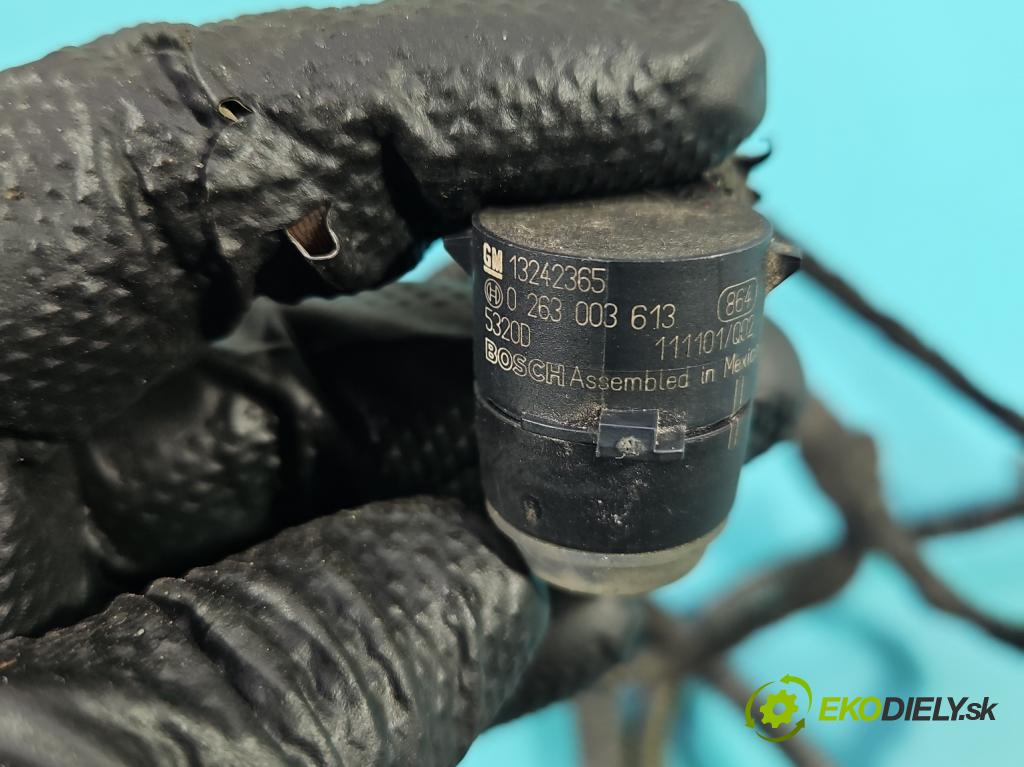 Opel Insignia A 2008-2017 2.0 cdti 160 hp manual 118 kW 1956 cm3 5- Balíček: nárazníku zadní 13332034