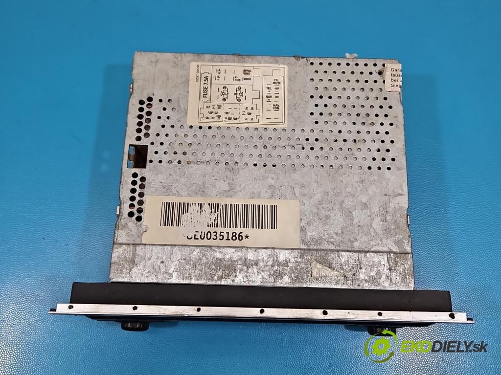 Audi A4 B6 2000-2004 2.5 tdi BFC 163 HP manual 120 kW 2496 cm3 5- Radio originál 8E0035186