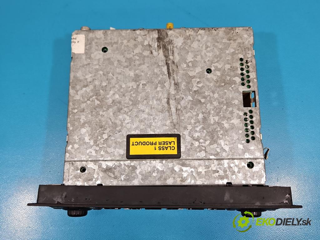 Audi A4 B6 2000-2004 2.5 tdi BFC 163 HP manual 120 kW 2496 cm3 5- Radio originál 8E0035186