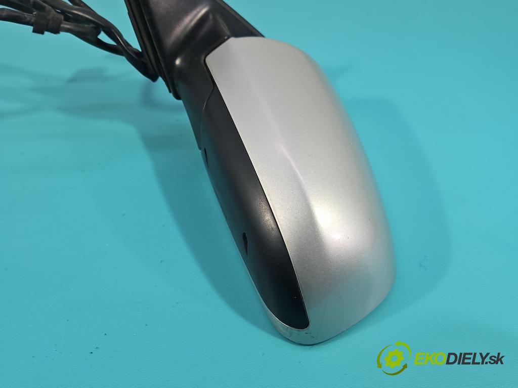 Audi A4 B6 2000-2004 2.5 tdi BFC 163 HP manual 120 kW 2496 cm3 5- zrkadlo ľavé  (Kľučka dverí ostatné)