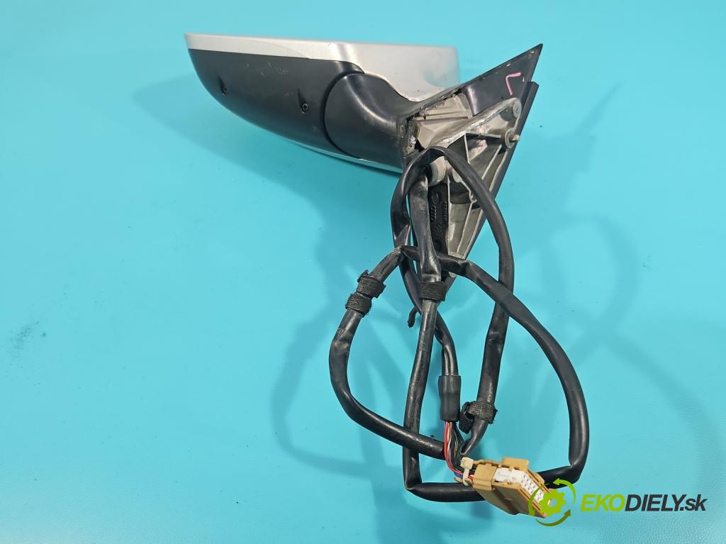 Audi A4 B6 2000-2004 2.5 tdi BFC 163 HP manual 120 kW 2496 cm3 5- zrkadlo ľavé  (Kľučka dverí ostatné)