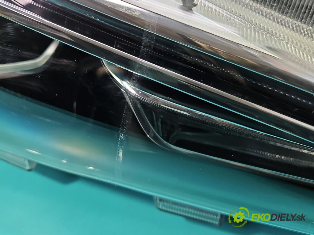 MG MG3  24- 1.5 16V 116 HP manual 85 kW 1495 cm3 5- Reflektor: pravý 11202757 (Svetlo predné pravé)