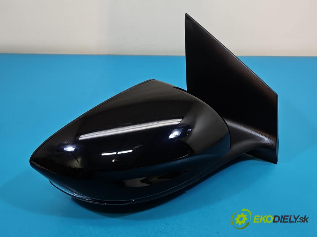 MG MG3  24- 1.5 16V 116 HP manual 85 kW 1495 cm3 5- zrkadlo pravé  (Kľučka dverí ostatné)