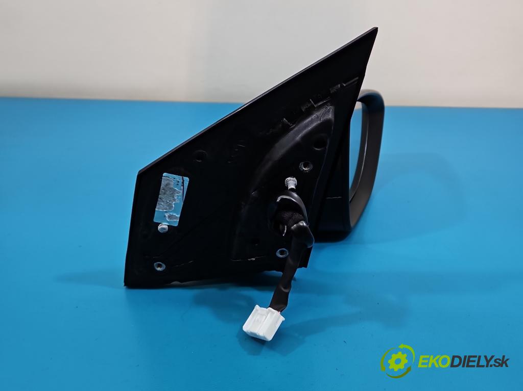 MG MG3  24- 1.5 16V 116 HP manual 85 kW 1495 cm3 5- zrkadlo pravé  (Kľučka dverí ostatné)