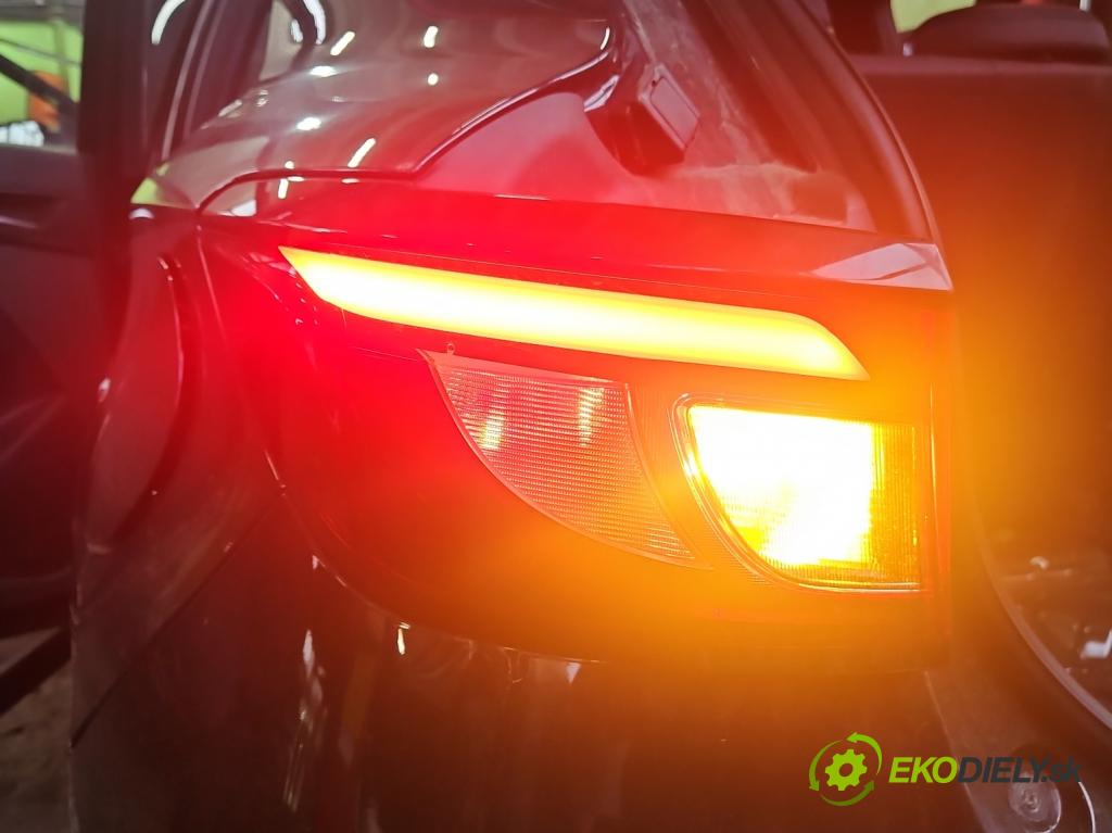 MG MG3  24- 1.5 16V 116 HP manual 85 kW 1495 cm3 5- svetlo / reflektor zadné ľavé AC240829037-07 (Kľučka dverí ostatné)