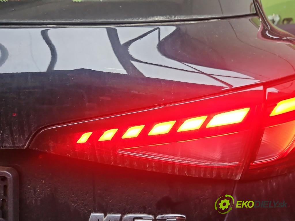 MG MG3  24- 1.5 16V 116 HP manual 85 kW 1495 cm3 5- svetlo / reflektor zadné pravé 11202867 (Kľučka dverí ostatné)