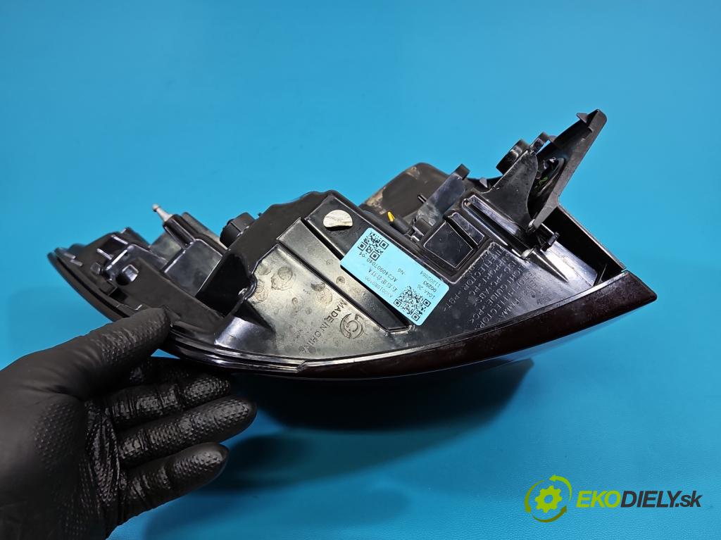 MG MG3  24- 1.5 16V 116 HP manual 85 kW 1495 cm3 5- svetlo / reflektor zadné pravé 11202864 (Kľučka dverí ostatné)