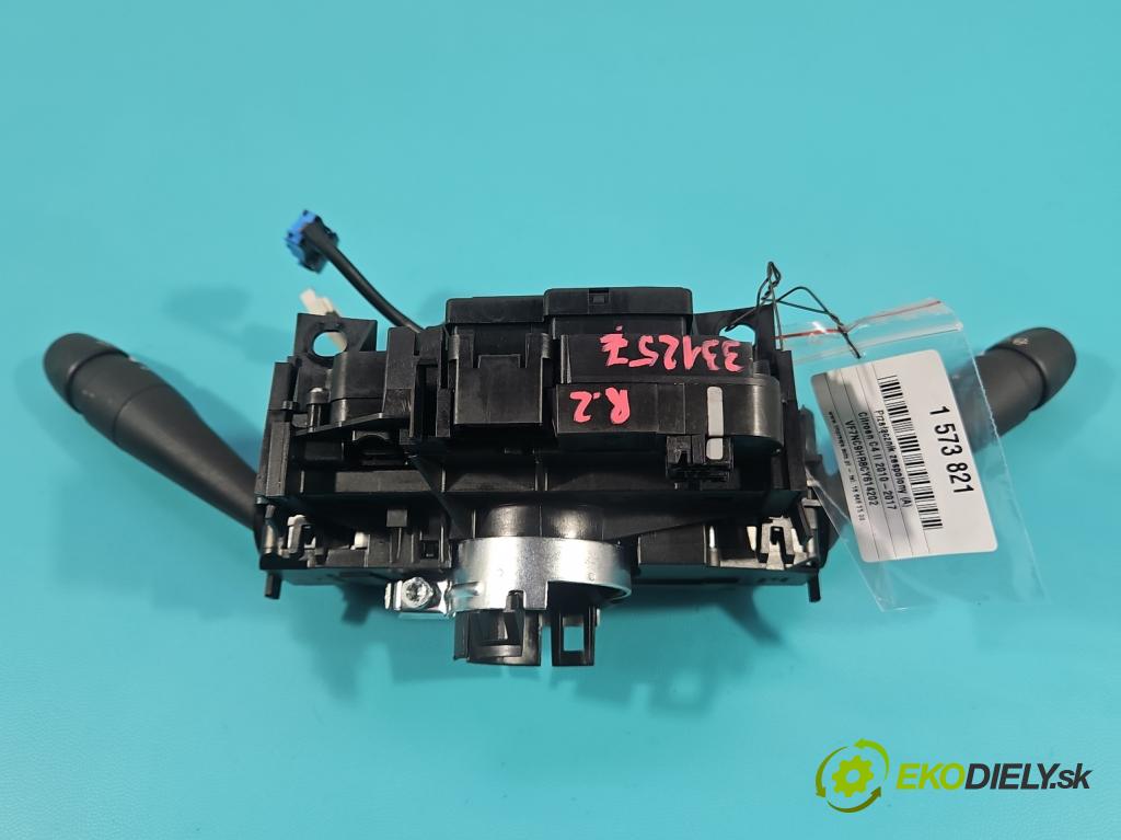 Citroen C4 II 2010-2017 1.6 hdi 111KM manual 82 kW 1560 cm3 5- prepínač komplex: 98000223XT (Prepínacie páčky pod volantom)