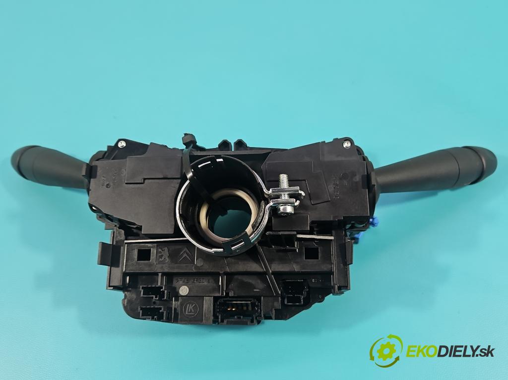 Citroen C4 II 2010-2017 1.6 hdi 111KM manual 82 kW 1560 cm3 5- prepínač komplex: 98000223XT (Prepínacie páčky pod volantom)