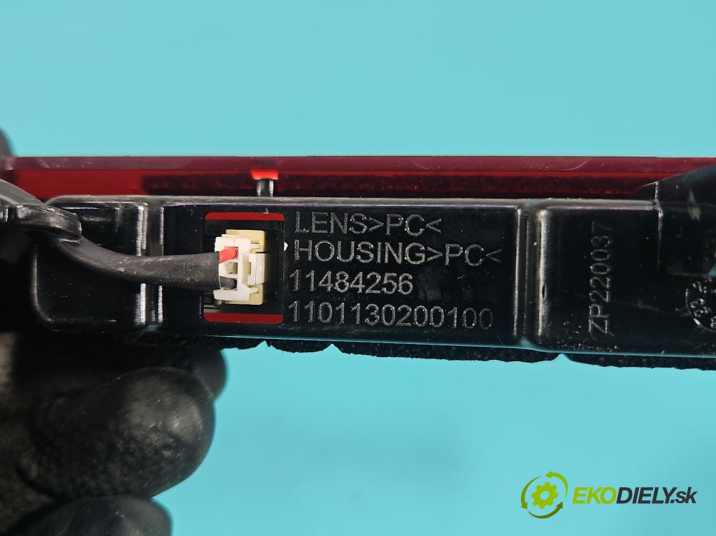 MG MG3  24- 1.5 16V 116 HP manual 85 kW 1495 cm3 5- světlo: stop: 11484256