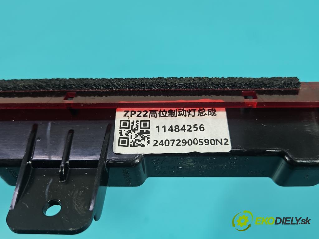 MG MG3  24- 1.5 16V 116 HP manual 85 kW 1495 cm3 5- světlo: stop: 11484256