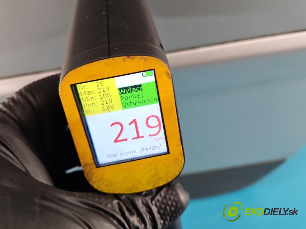 Audi A4 B6 2000-2004 2.5 tdi BFC 163 HP manual 120 kW 2496 cm3 5- dvere zadné ľavé  (Kľučka dverí ostatné)