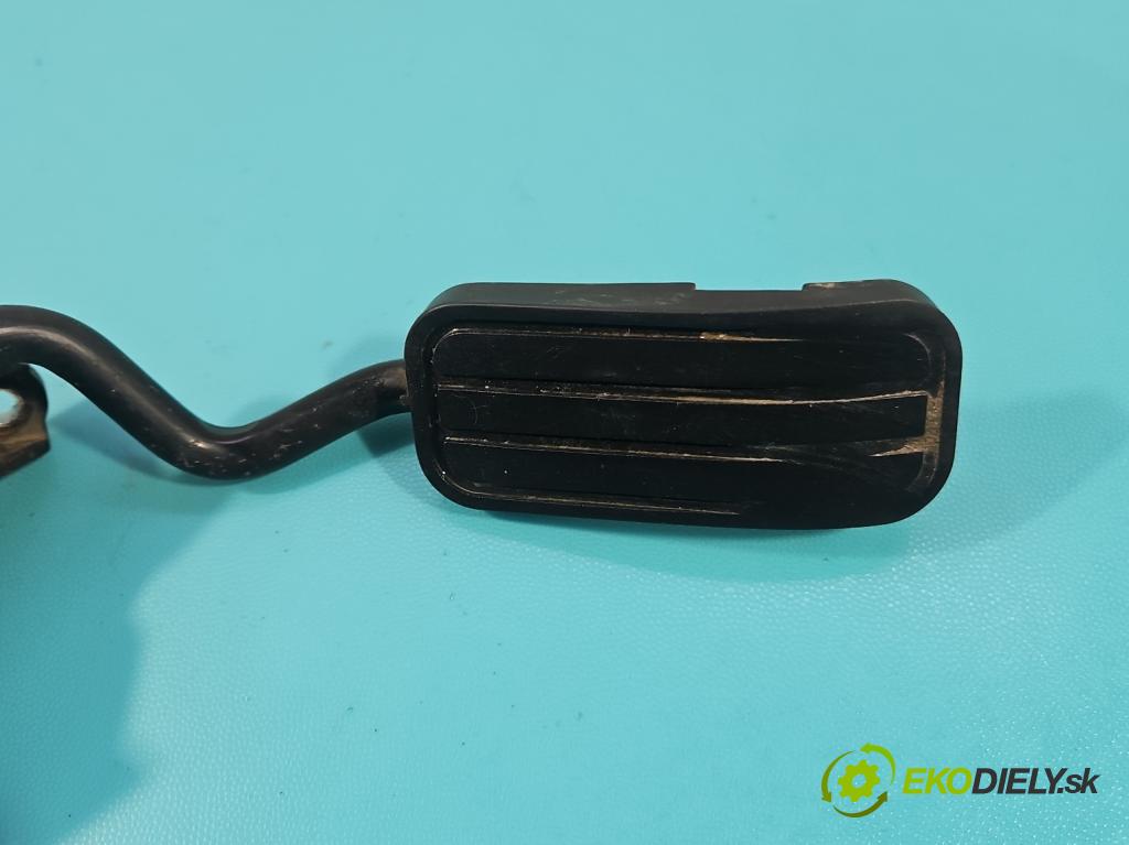 Vw Transporter T4 1990-2003 2.5 tdi 102 HP manual 75 kW 2461 cm3 5- pedal plyn potenciometr: 7D1721603B