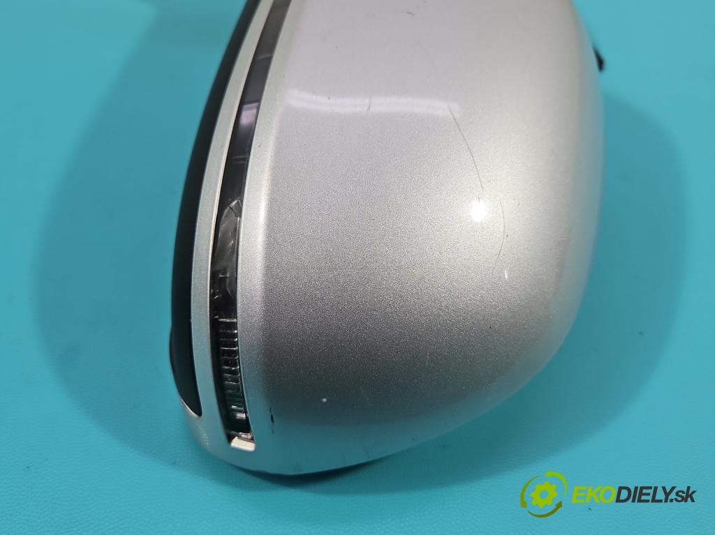 Audi A4 B8 2007-2015 1.8 TFSI 160 HP manual 118 kW 1798 cm3 5- zrkadlo ľavé  (Kľučka dverí ostatné)