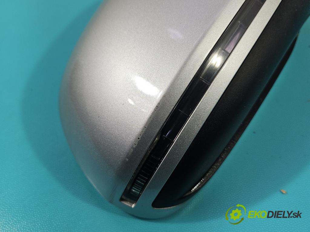 Audi A4 B8 2007-2015 1.8 TFSI 160 HP manual 118 kW 1798 cm3 5- zrkadlo pravé  (Kľučka dverí ostatné)