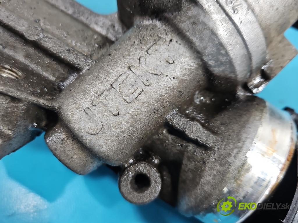 Citroen C4 II 2010-2017 1.6 hdi 111KM manual 82 kW 1560 cm3 5- Ozubené kolo: volant