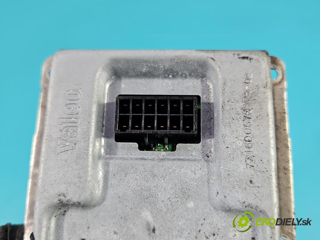 Audi A4 B6 2000-2004 2.5 tdi BFC 163 hp manual 120 kW 2496 cm3 5- měnič xenon 89027892 (Řídící jednotka xenonu)