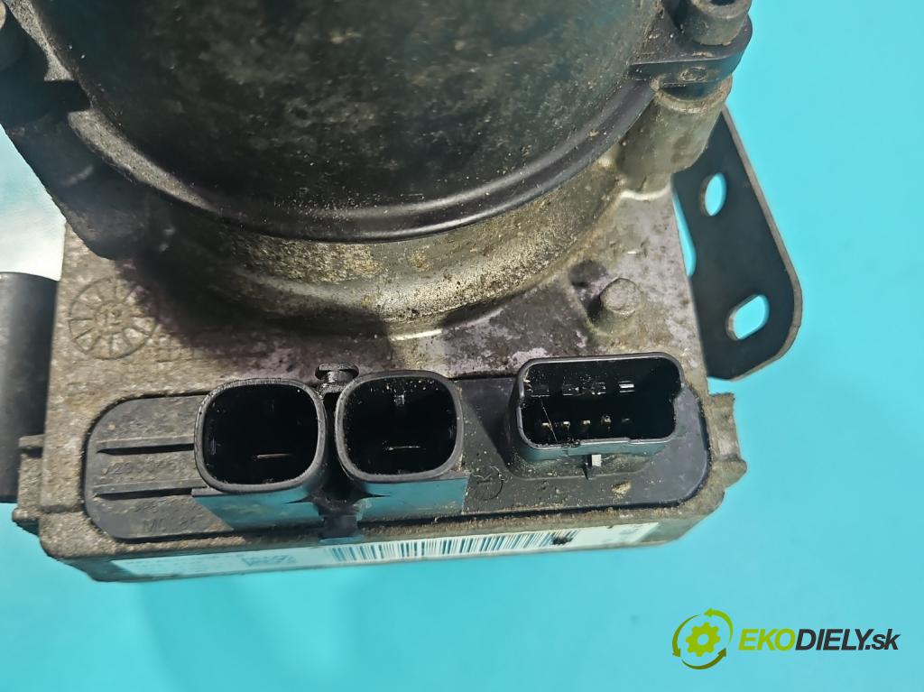 Citroen C4 II 2010-2017 1.6 hdi 111KM manual 82 kW 1560 cm3 5- čerpadlo posilovač 9676740380 (Servočerpadlo)