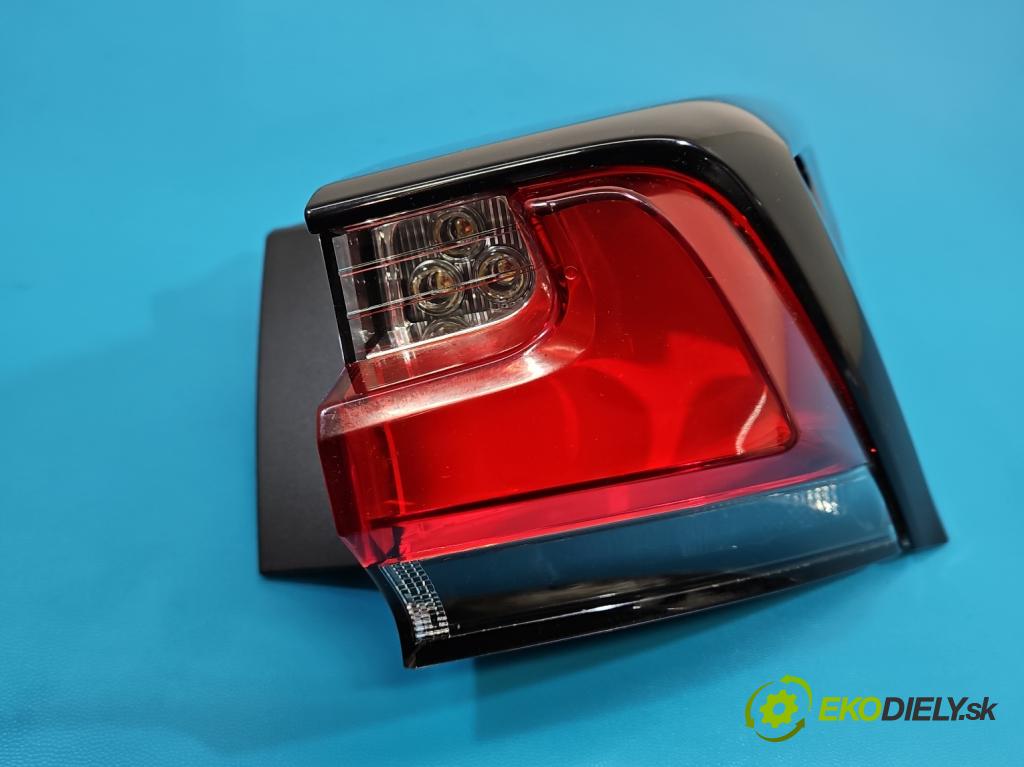 Lexus NX I 2014-2021 2.5 16V 155 HP automatic 114 kW 2494 cm3 5- svetlo / reflektor zadné pravé  (Kľučka dverí ostatné)