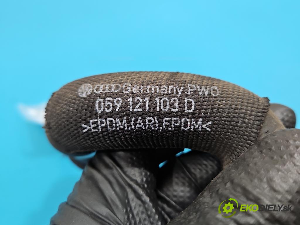 Audi A5 8T 2007-2016 3.0 tdi 239KM automatic 176 kW 2967 cm3 5- trubka systému chłodzenia 059121103D