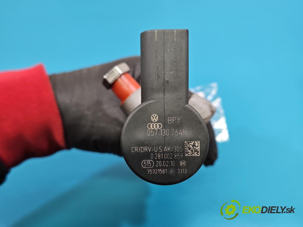 Audi A5 8T 2007-2016 3.0 tdi 239KM automatic 176 kW 2967 cm3 5- lišta vstrekovacia 059130090AH (Vstrekovacia lišta)