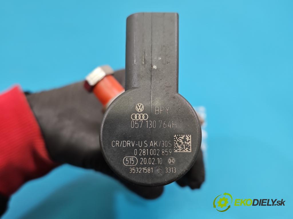 Audi A5 8T 2007-2016 3.0 tdi 239KM automatic 176 kW 2967 cm3 5- lišta vstrekovacia 059130090AH (Vstrekovacia lišta)