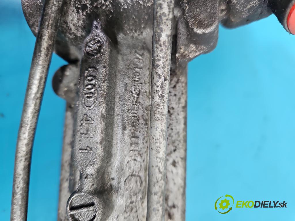 Audi A5 8T 2007-2016 3.0 tdi 239KM automatic 176 kW 2967 cm3 5- řízení volant 8T1422066B