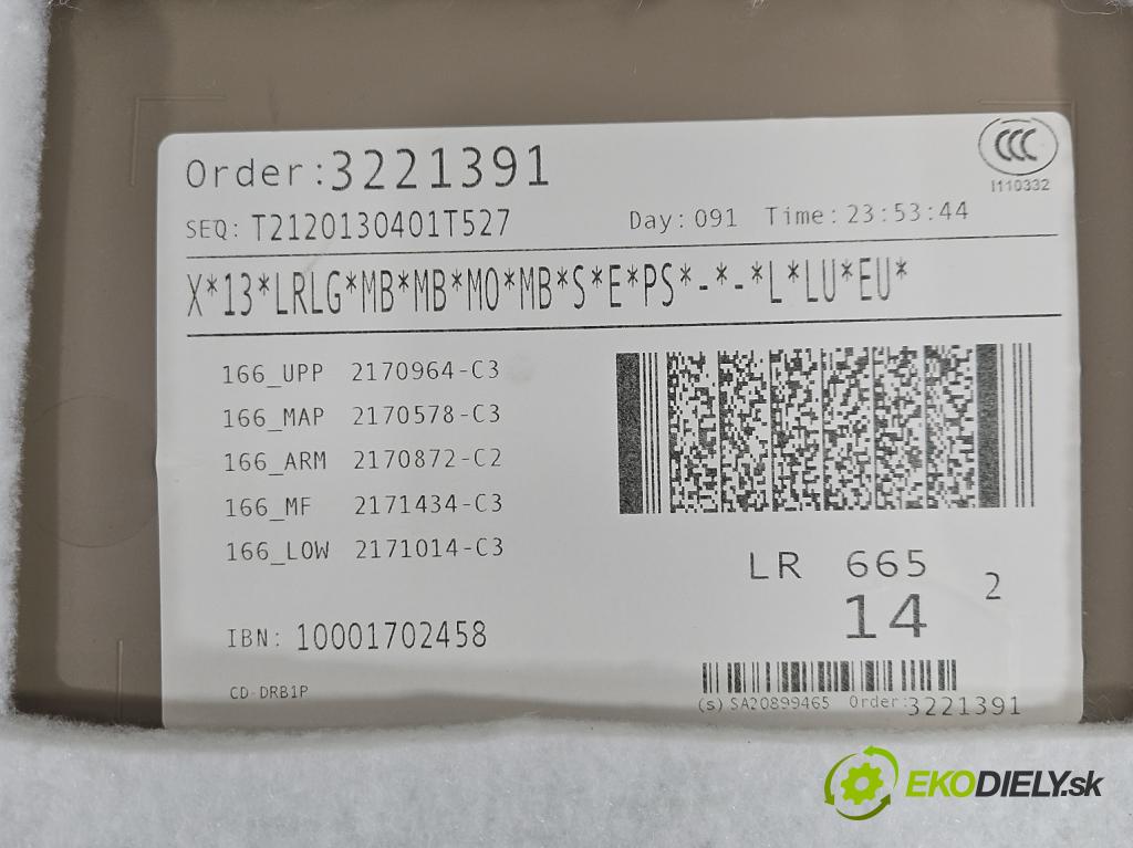 Mercedes GL II X166 2012-2015 4.7 V8 278928 340KM: automatic 250 kW 4663 cm3 5- Čalounictví: dvere zadné ľavé A1667301170