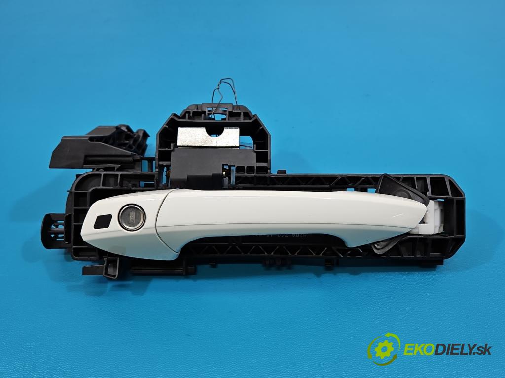 Mercedes GL II X166 2012-2015 4.7 V8 278928 340KM: automatic 250 kW 4663 cm3 5- rukoväť predné ľavé mimo: A2047601534 (Kľučka dverí vonkajšia predná ľavá)