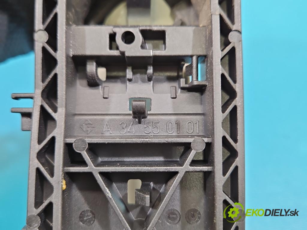 Mercedes GL II X166 2012-2015 4.7 V8 278928 340KM: automatic 250 kW 4663 cm3 5- rukoväť predné ľavé mimo: A2047601534 (Kľučka dverí vonkajšia predná ľavá)