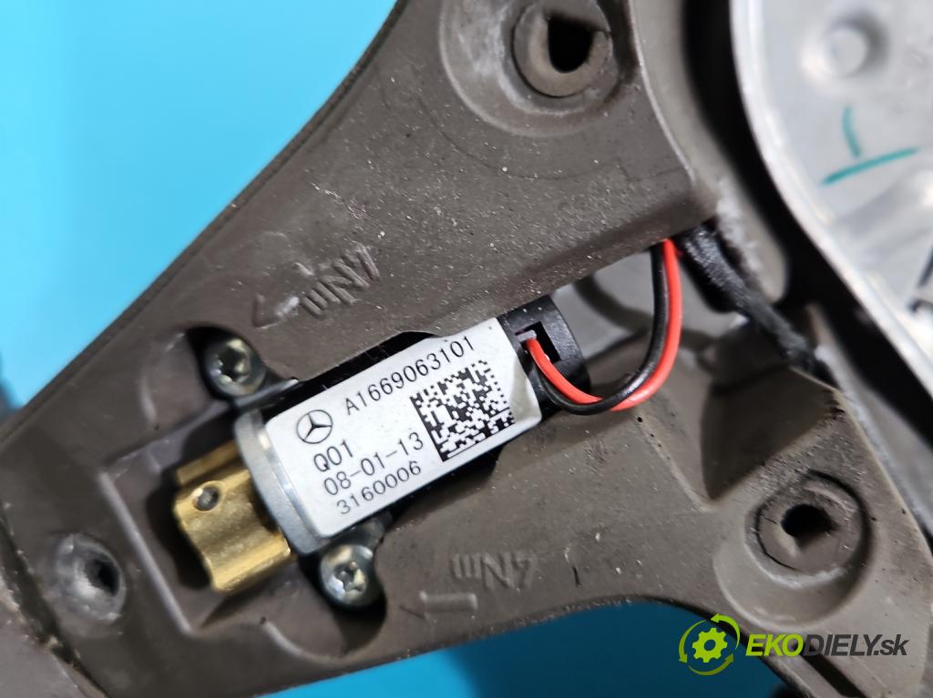 Mercedes GL II X166 2012-2015 4.7 V8 278928 340KM: automatic 250 kW 4663 cm3 5- volant A1669063101 (Volant)