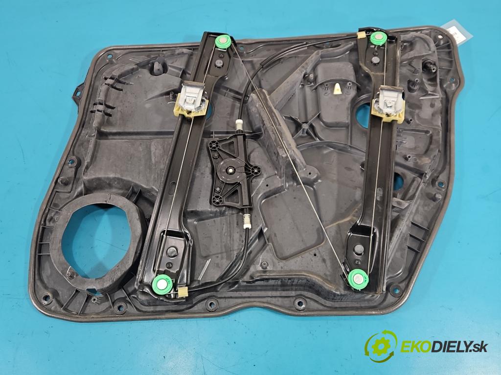 Mercedes GL II X166 2012-2015 4.7 V8 278928 340KM: automatic 250 kW 4663 cm3 5- mechanizmus okna predné ľavý A1669060201