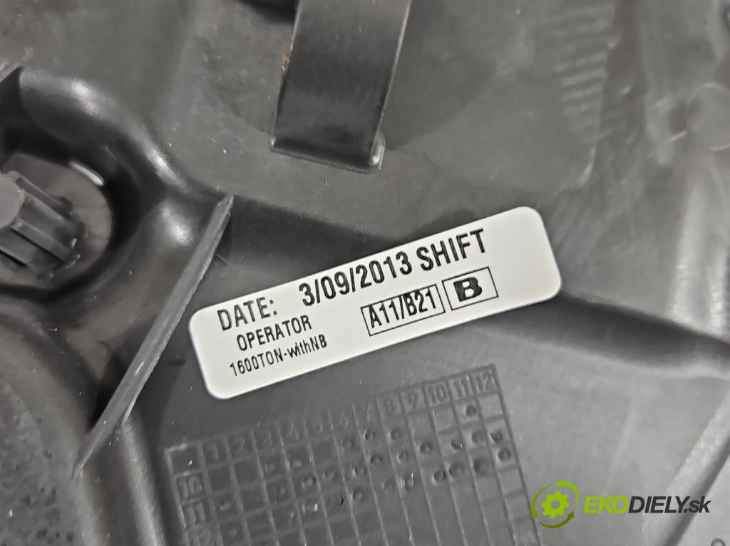 Mercedes GL II X166 2012-2015 4.7 V8 278928 340KM: automatic 250 kW 4663 cm3 5- mechanizmus okna predné pravý A1667200279